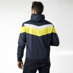 Tweener Windbreaker Men 18 Tweener Windbreaker Men -Tennis Gear Shop 00074000 14