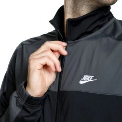 Nike Sportswear Sport Essentials Tracksuit Men 11 Nike Sportswear Sport Essentials Tracksuit Men -Tennis Gear Shop 55235000 15